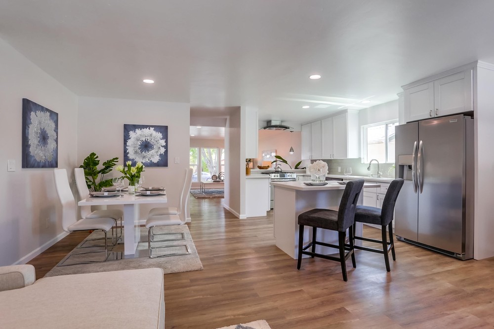 Virtual tour photo 12 of 50 for 6872 Ballinger Ave