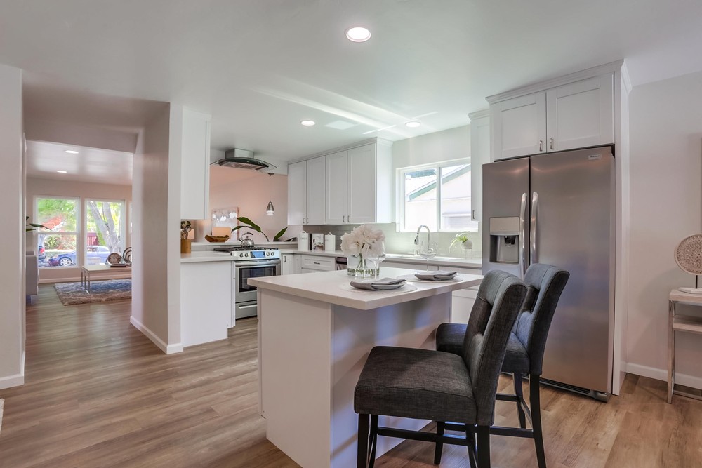 Virtual tour photo 19 of 50 for 6872 Ballinger Ave