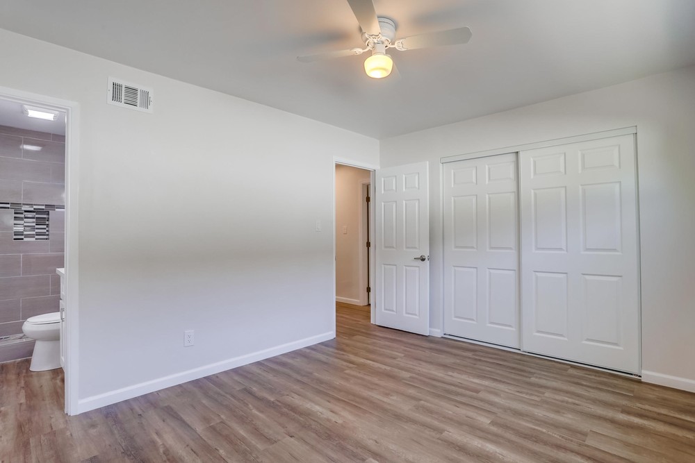 Virtual tour photo 24 of 50 for 6872 Ballinger Ave