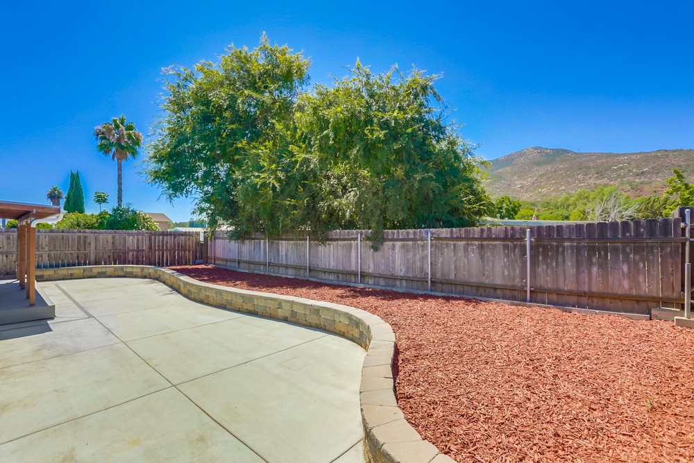 Virtual tour photo 36 of 50 for 6872 Ballinger Ave