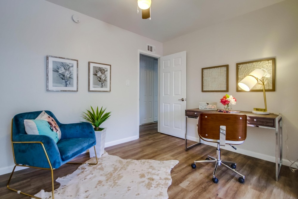 Virtual tour photo 43 of 50 for 6872 Ballinger Ave