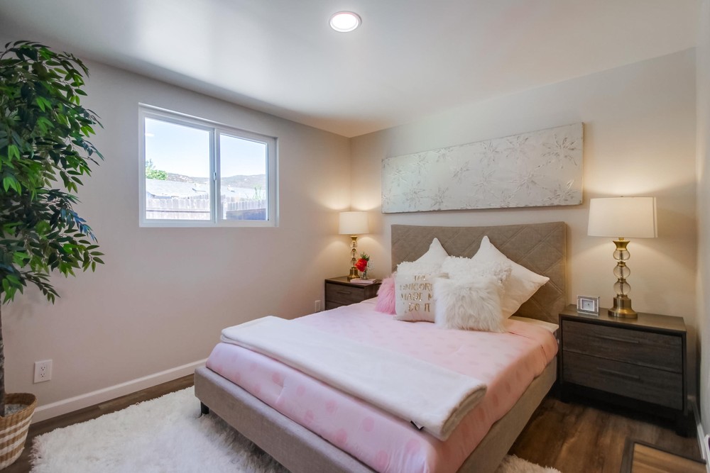 Virtual tour photo 44 of 50 for 6872 Ballinger Ave