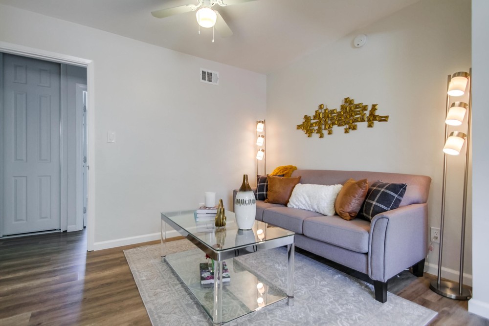 Virtual tour photo 47 of 50 for 6872 Ballinger Ave