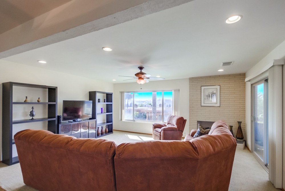 Virtual tour photo 10 of 47 for 6872 Hyde Park Dr