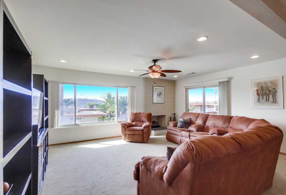 Virtual tour photo 11 of 47 for 6872 Hyde Park Dr