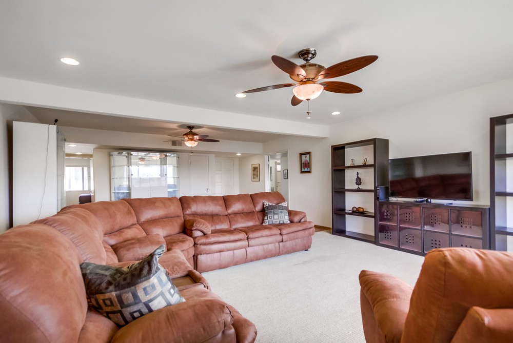 Virtual tour photo 15 of 47 for 6872 Hyde Park Dr