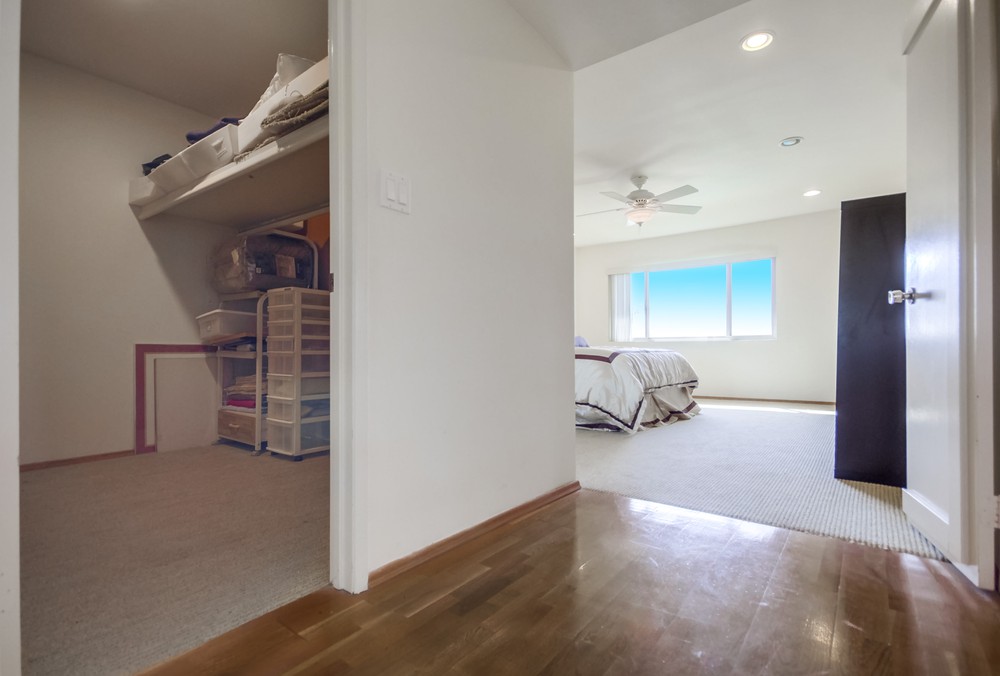 Virtual tour photo 25 of 47 for 6872 Hyde Park Dr