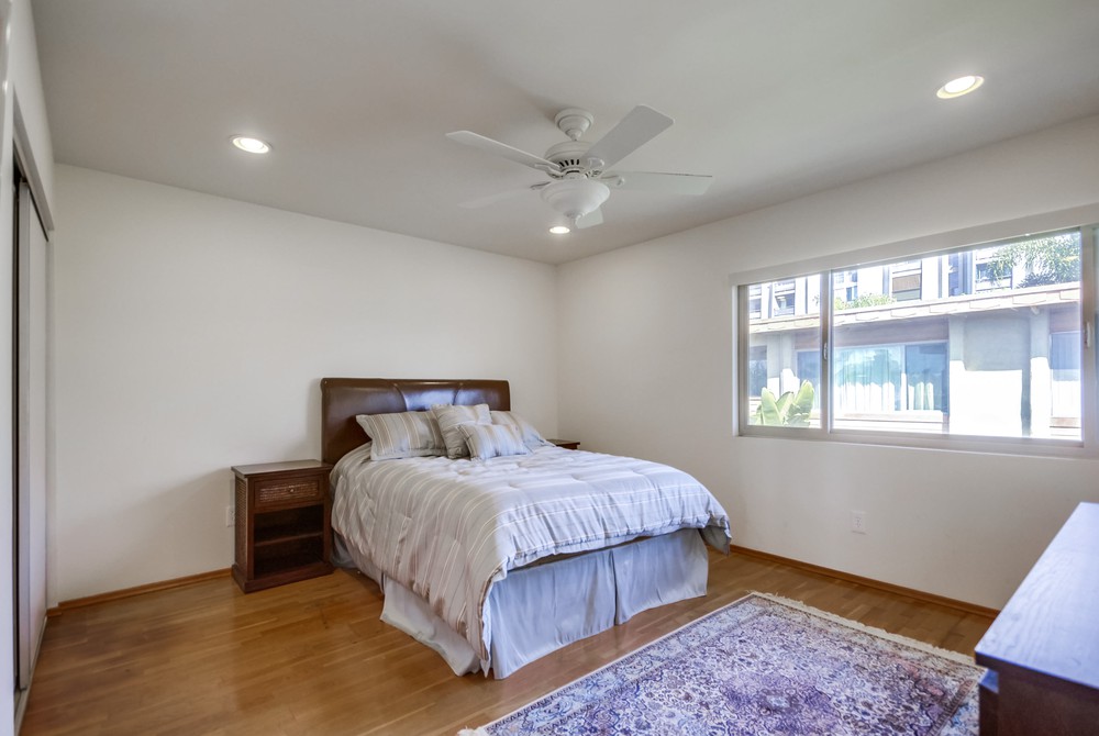 Virtual tour photo 31 of 47 for 6872 Hyde Park Dr