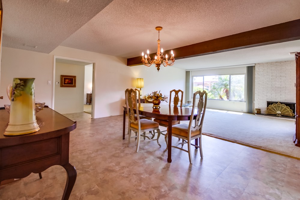 Virtual tour photo 7 of 46 for 6872 Hyde Park Drive