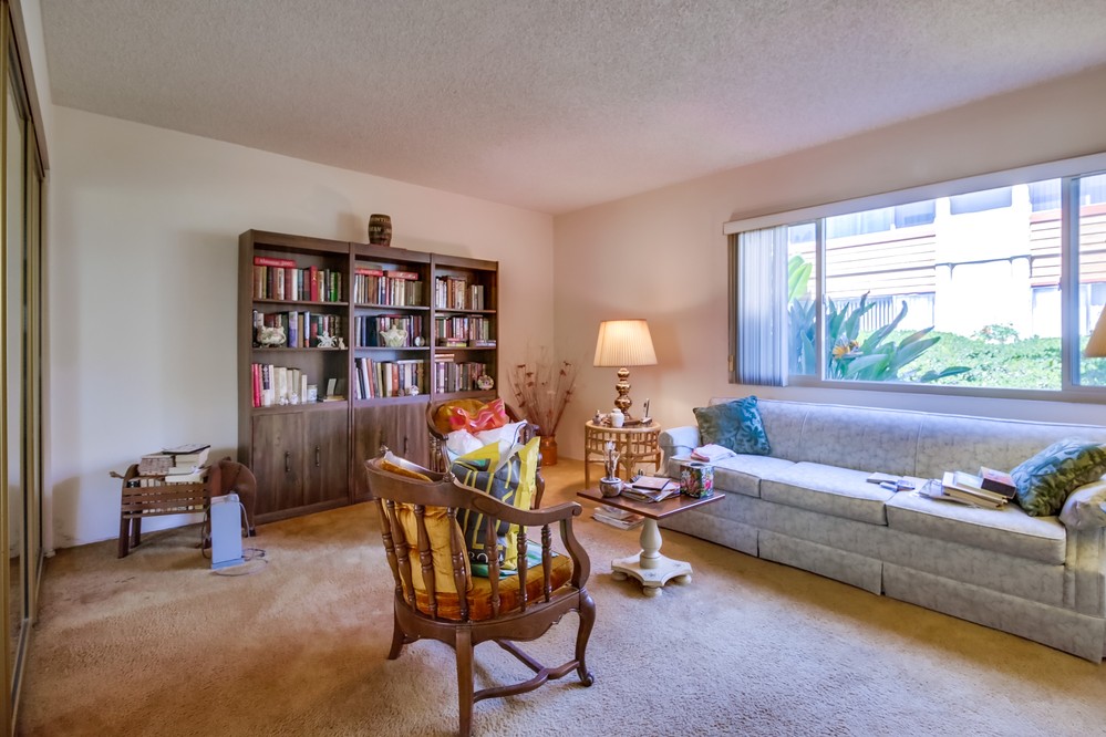 Virtual tour photo 32 of 46 for 6872 Hyde Park Drive