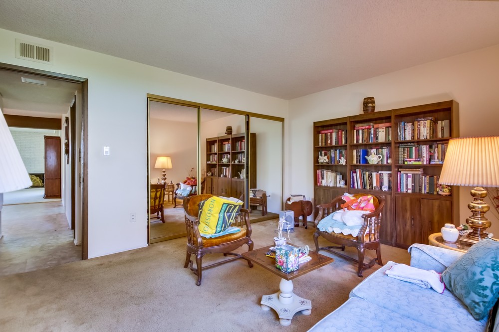 Virtual tour photo 33 of 46 for 6872 Hyde Park Drive