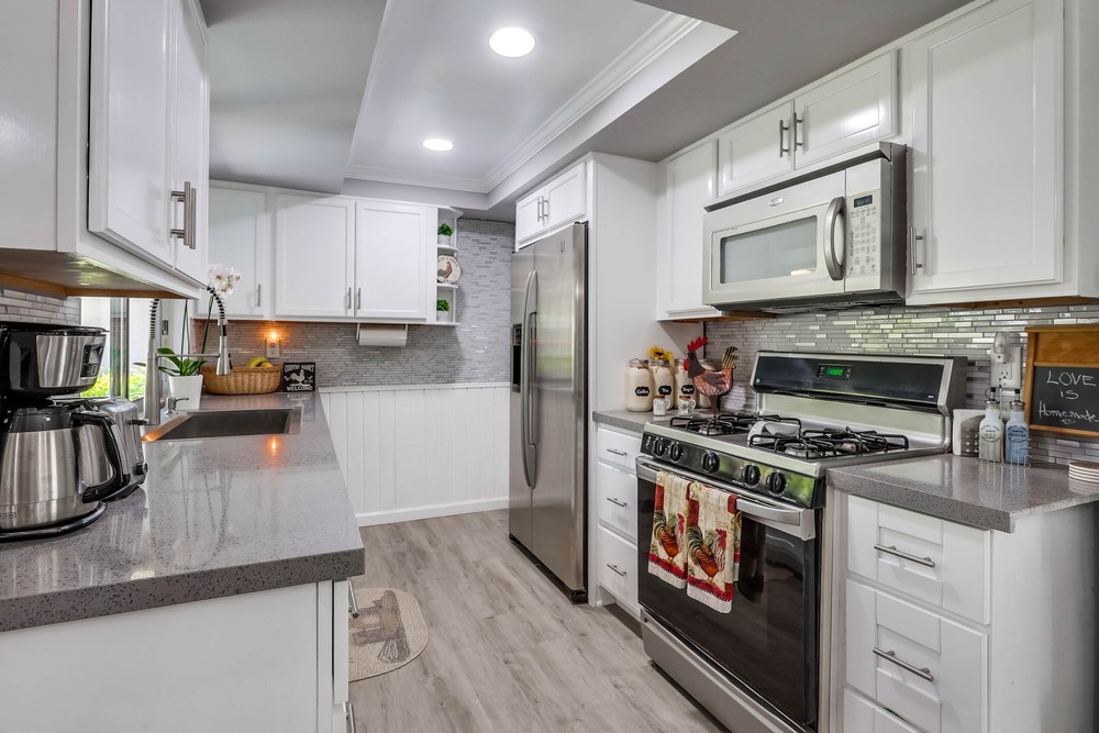 Virtual tour photo 10 of 33 for 6878 Navajo Rd
