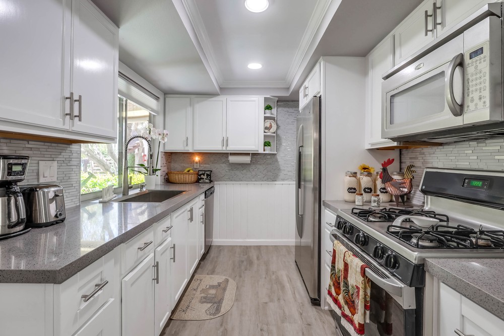 Virtual tour photo 11 of 33 for 6878 Navajo Rd