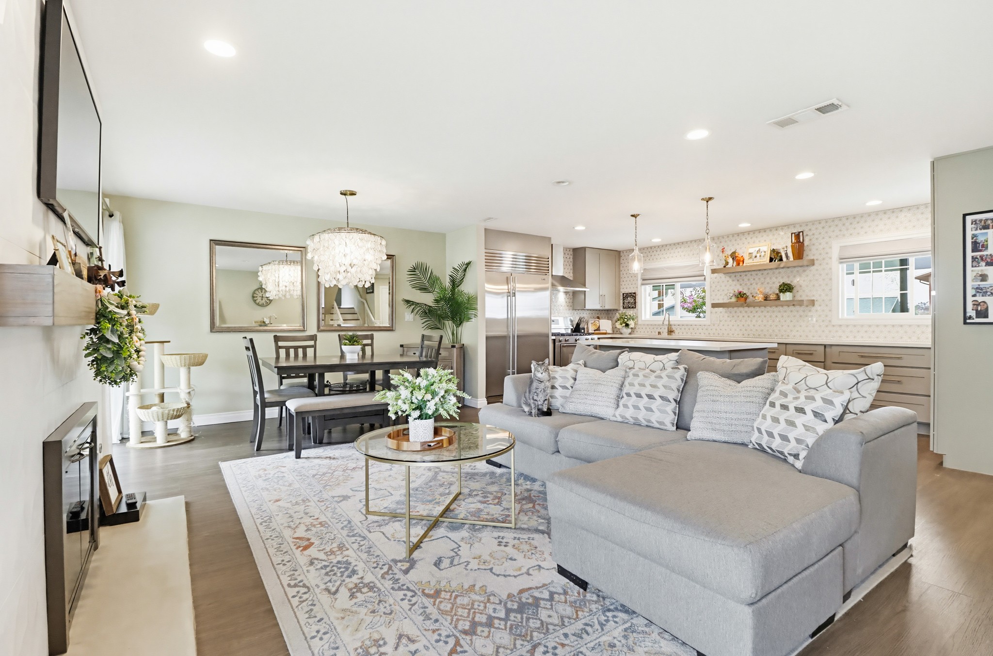 Virtual tour photo 15 of 39 for 6880 Wallsey Dr
