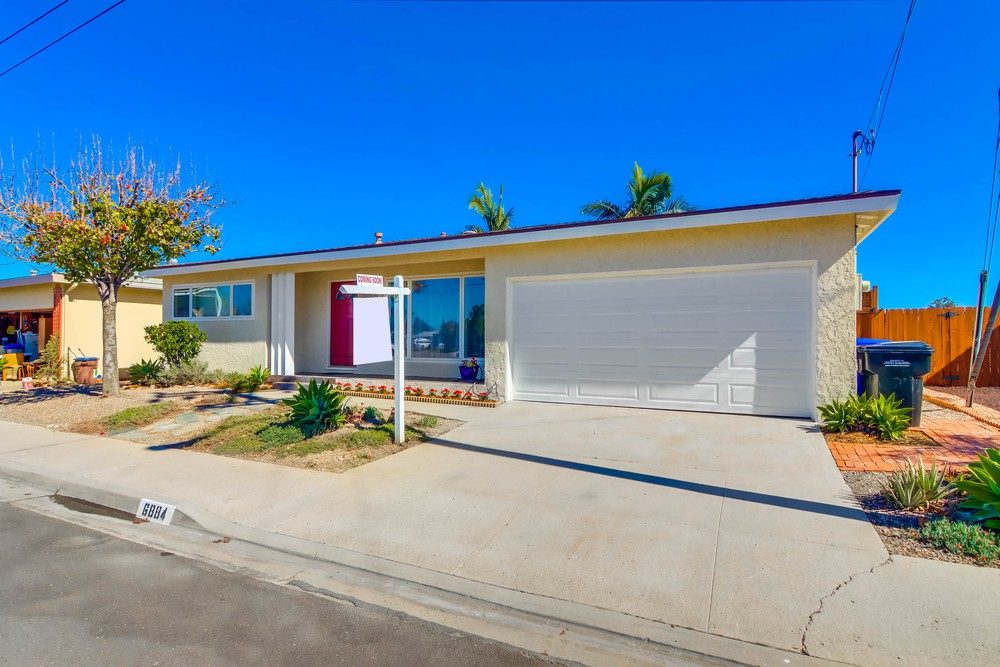 Virtual tour photo 5 of 6 for 6884 Julie St