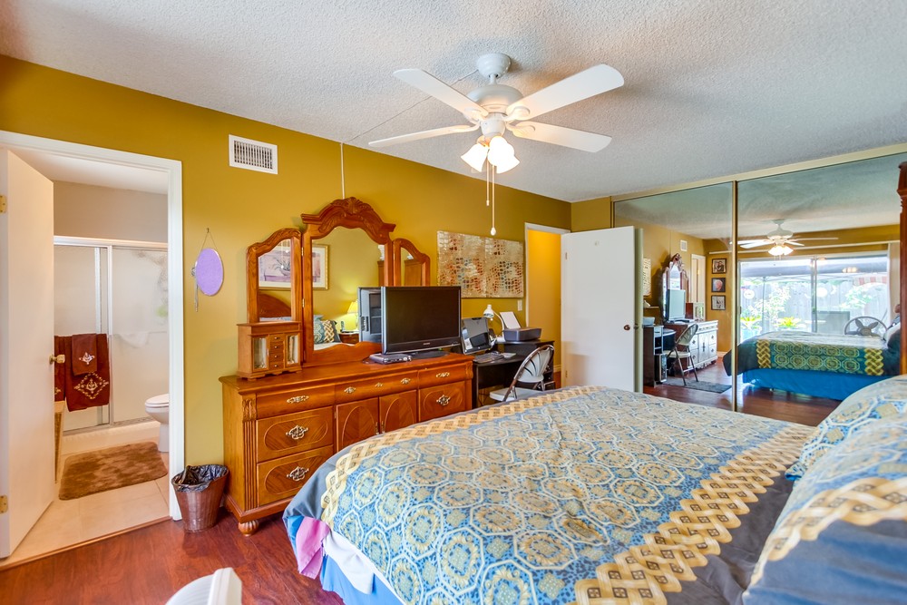 Virtual tour photo 23 of 36 for 6885 Lipmann St