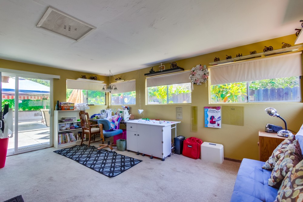 Virtual tour photo 30 of 36 for 6885 Lipmann St