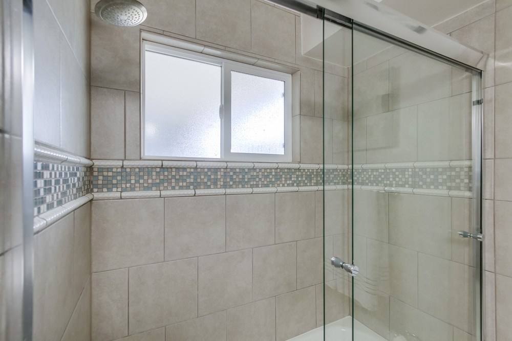 Virtual tour photo 28 of 38 for 6891 50th St