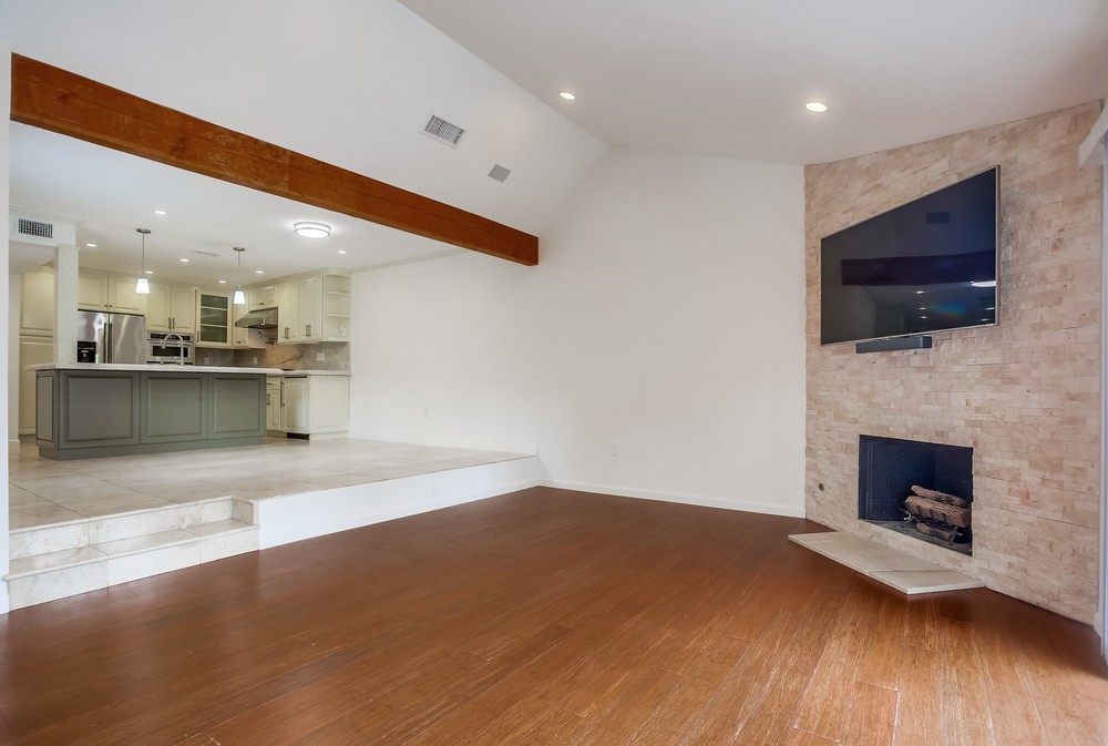 Virtual tour photo 10 of 53 for 6904 Camino Pacheco