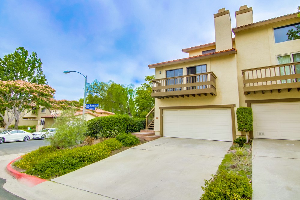 Virtual tour photo 4 of 64 for 6906 Camino Revueltos