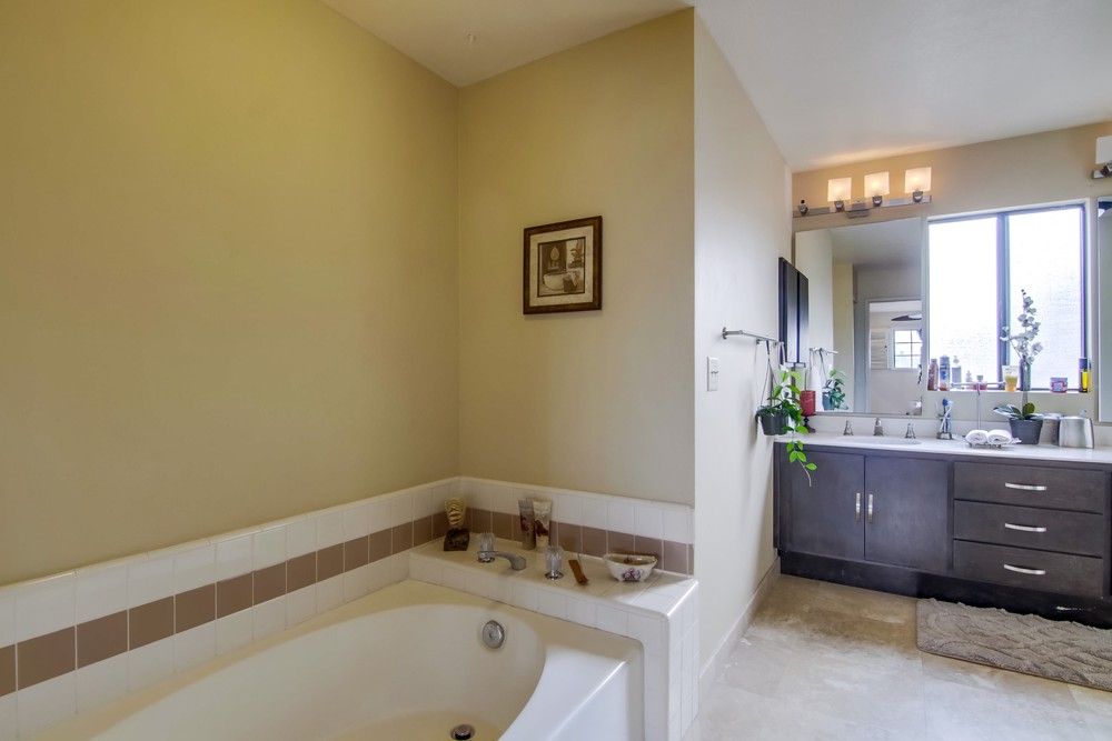 Virtual tour photo 44 of 64 for 6906 Camino Revueltos