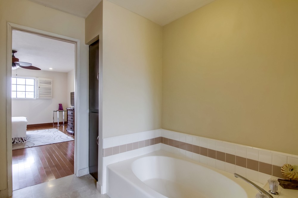 Virtual tour photo 48 of 64 for 6906 Camino Revueltos