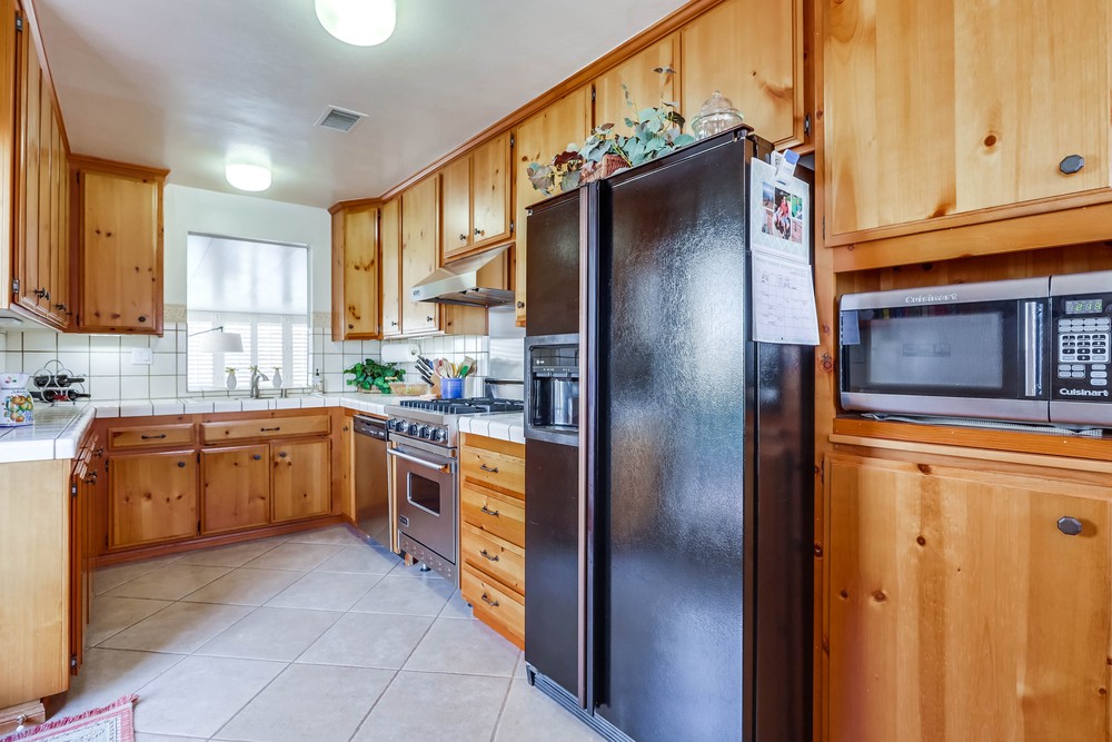 Virtual tour photo 16 of 38 for 6909 Glenroy St