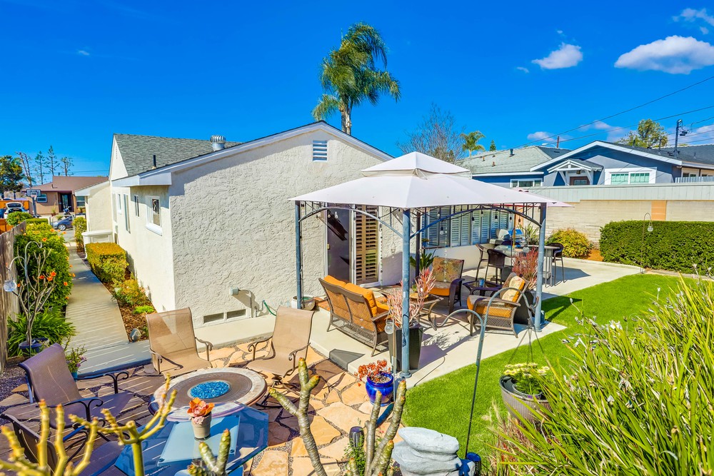 Virtual tour photo 33 of 38 for 6909 Glenroy St