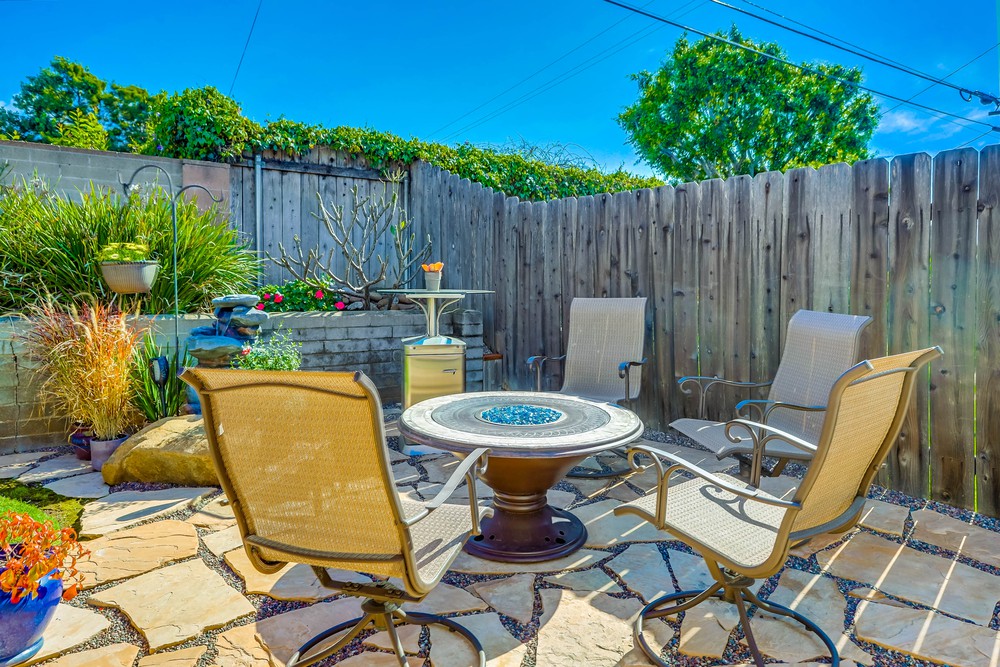 Virtual tour photo 37 of 38 for 6909 Glenroy St