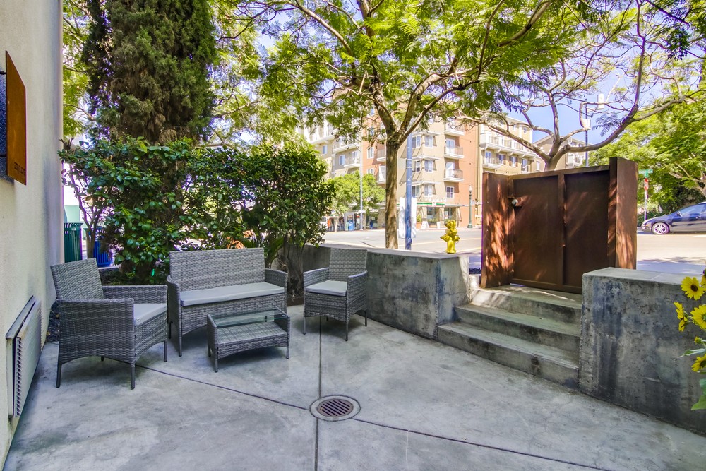 Virtual tour photo 24 of 30 for 691 W Cedar St