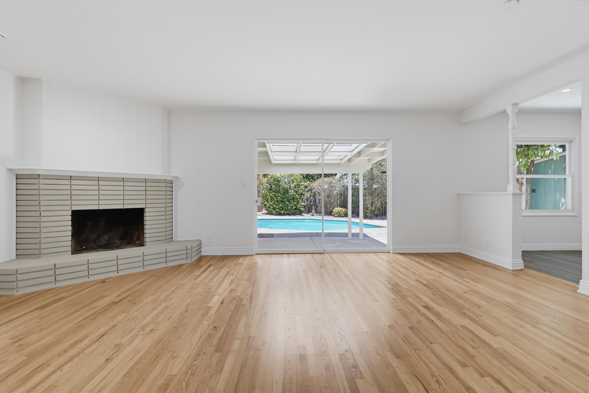 Virtual tour photo 13 of 93 for 6911 E Septimo St