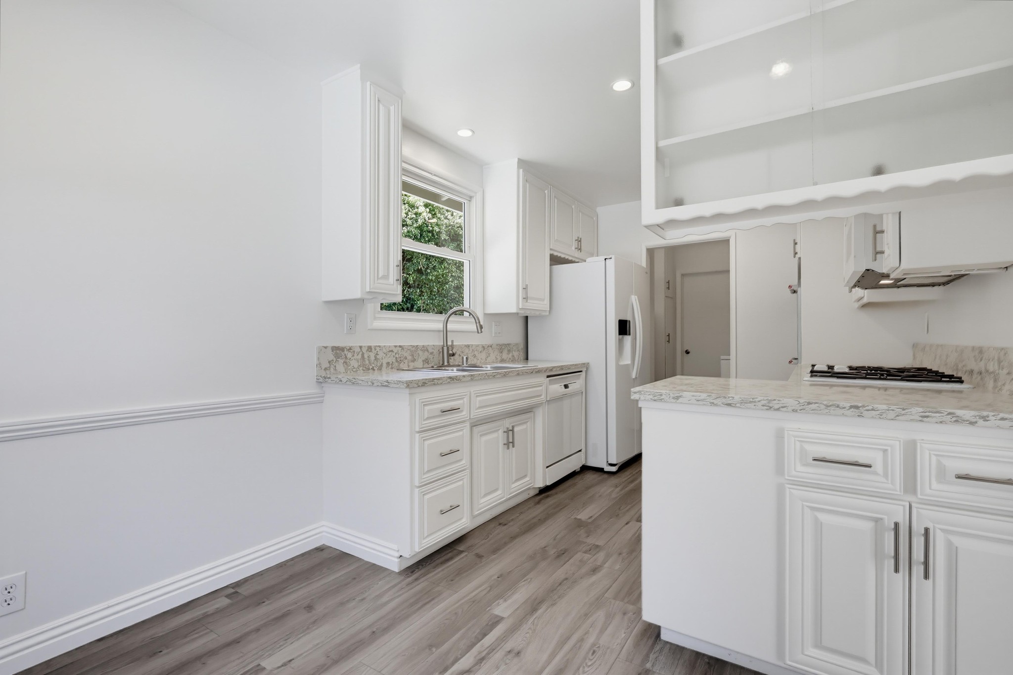 Virtual tour photo 25 of 93 for 6911 E Septimo St