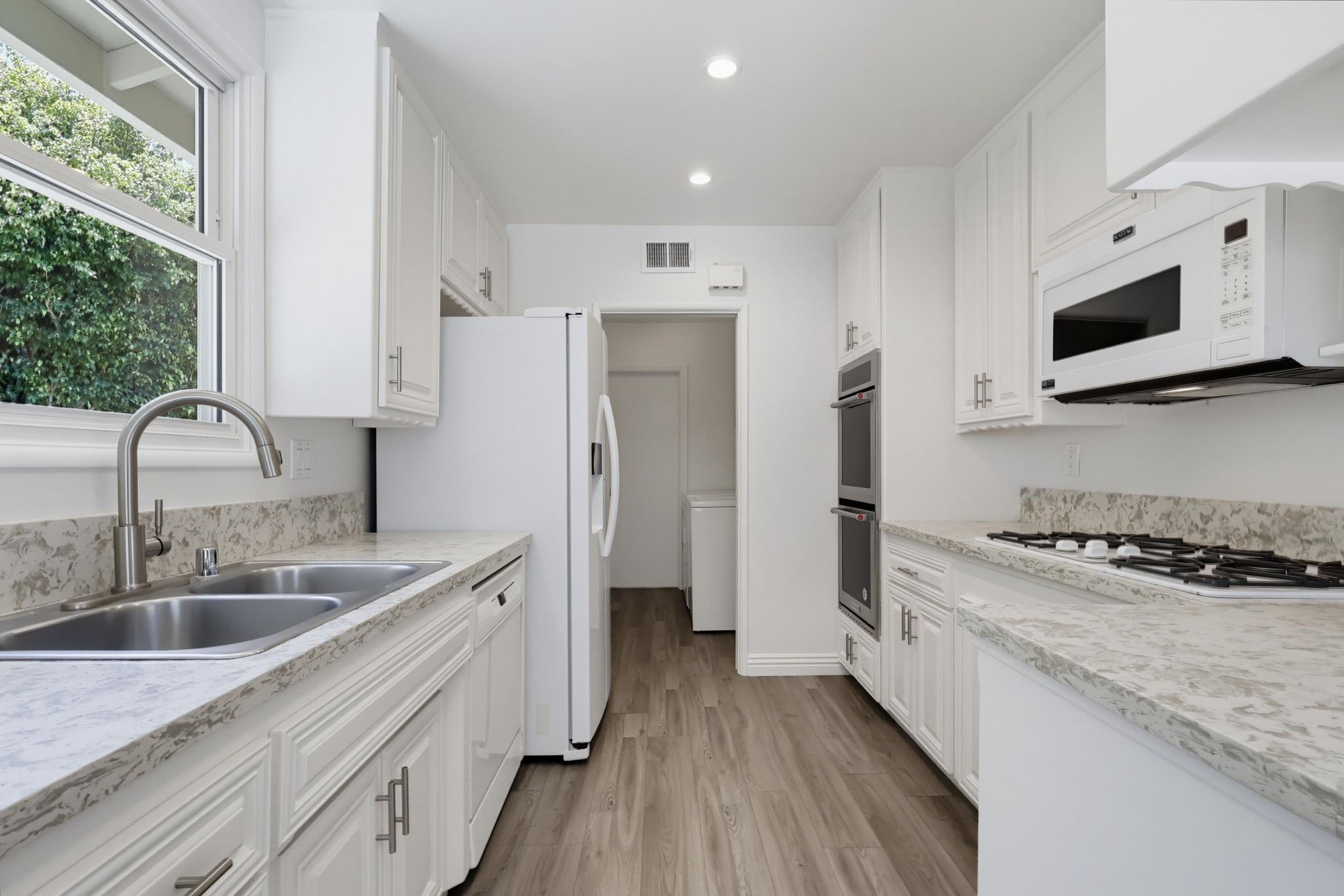 Virtual tour photo 29 of 93 for 6911 E Septimo St
