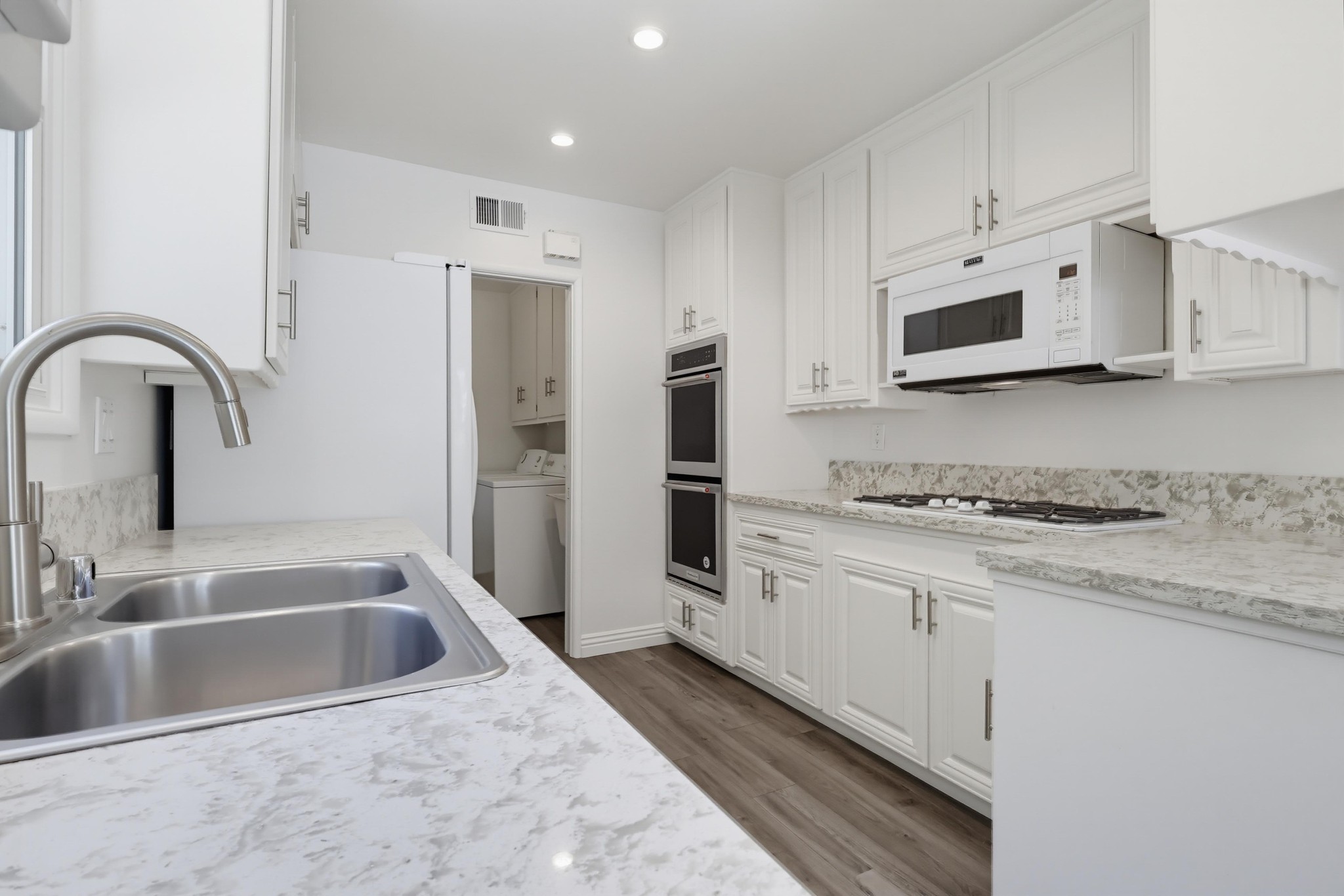 Virtual tour photo 30 of 93 for 6911 E Septimo St
