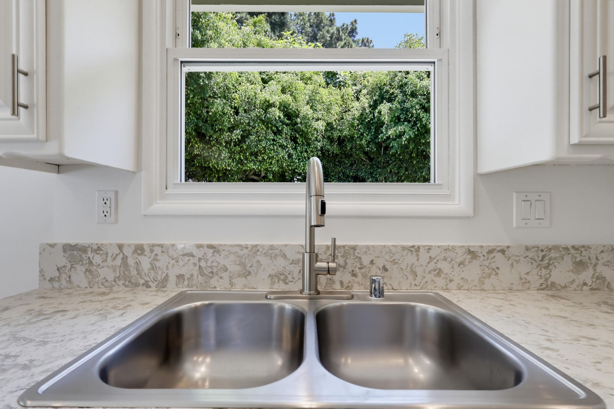 Virtual tour photo 32 of 93 for 6911 E Septimo St