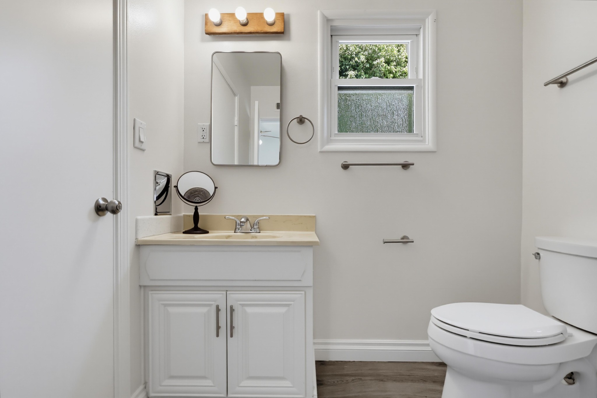 Virtual tour photo 40 of 93 for 6911 E Septimo St