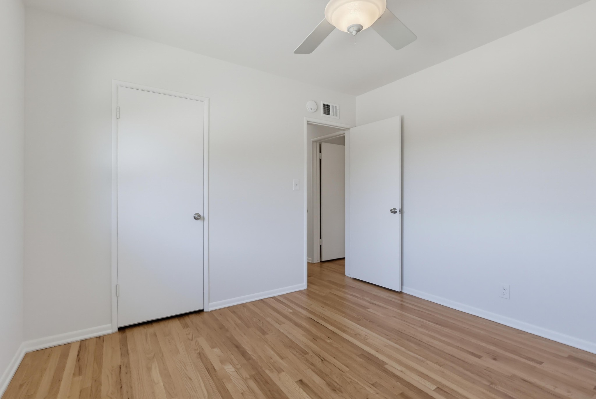 Virtual tour photo 58 of 93 for 6911 E Septimo St