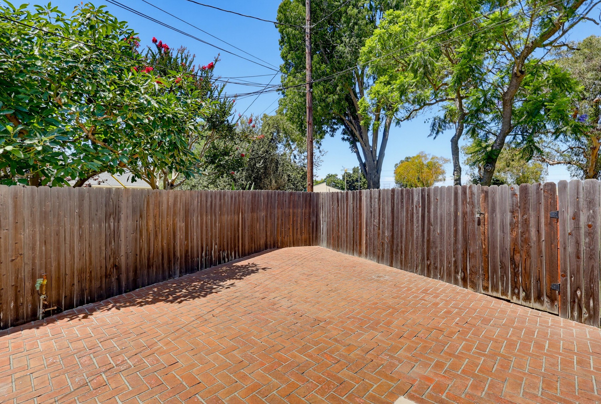 Virtual tour photo 76 of 93 for 6911 E Septimo St