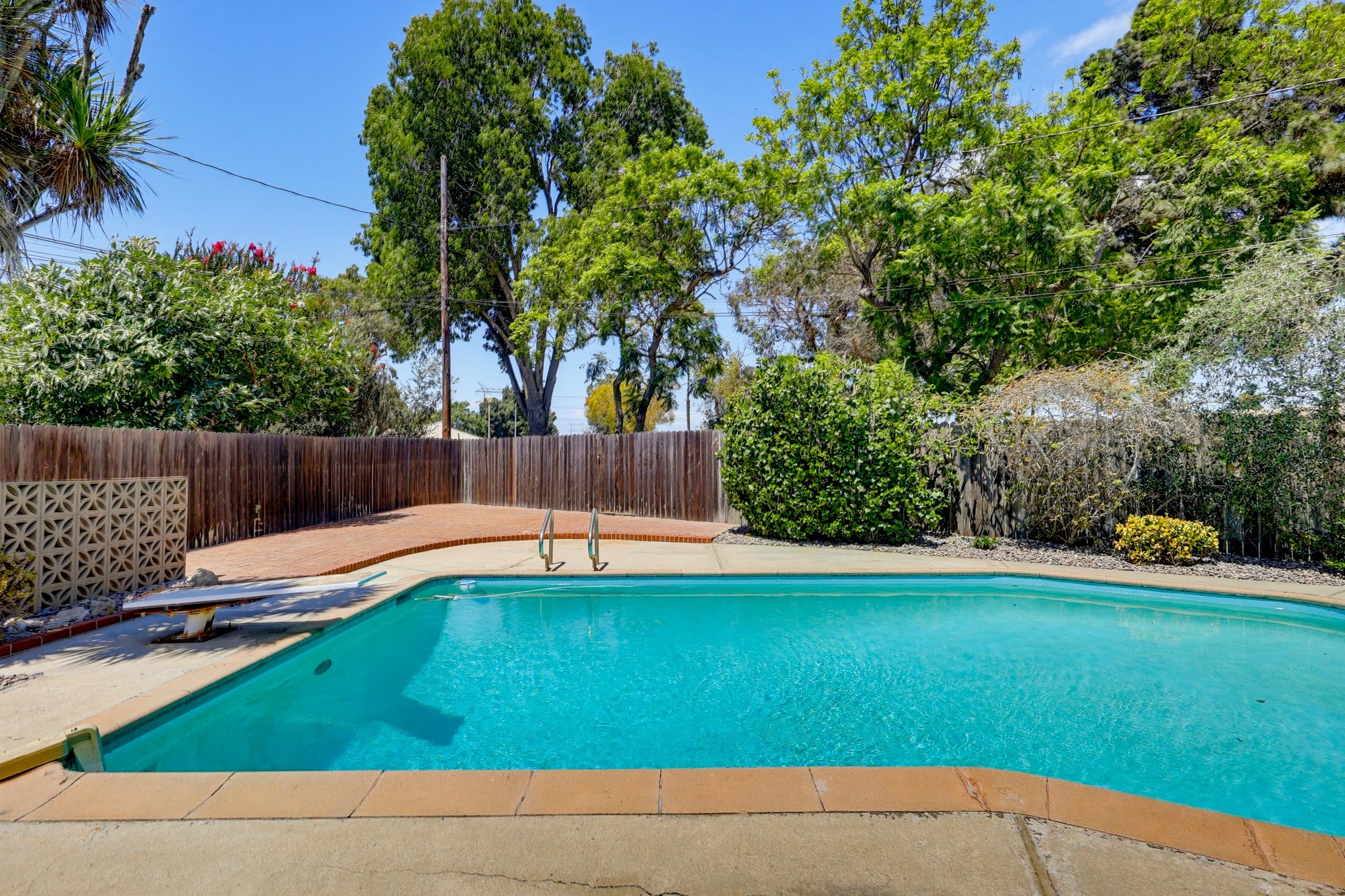 Virtual tour photo 81 of 93 for 6911 E Septimo St