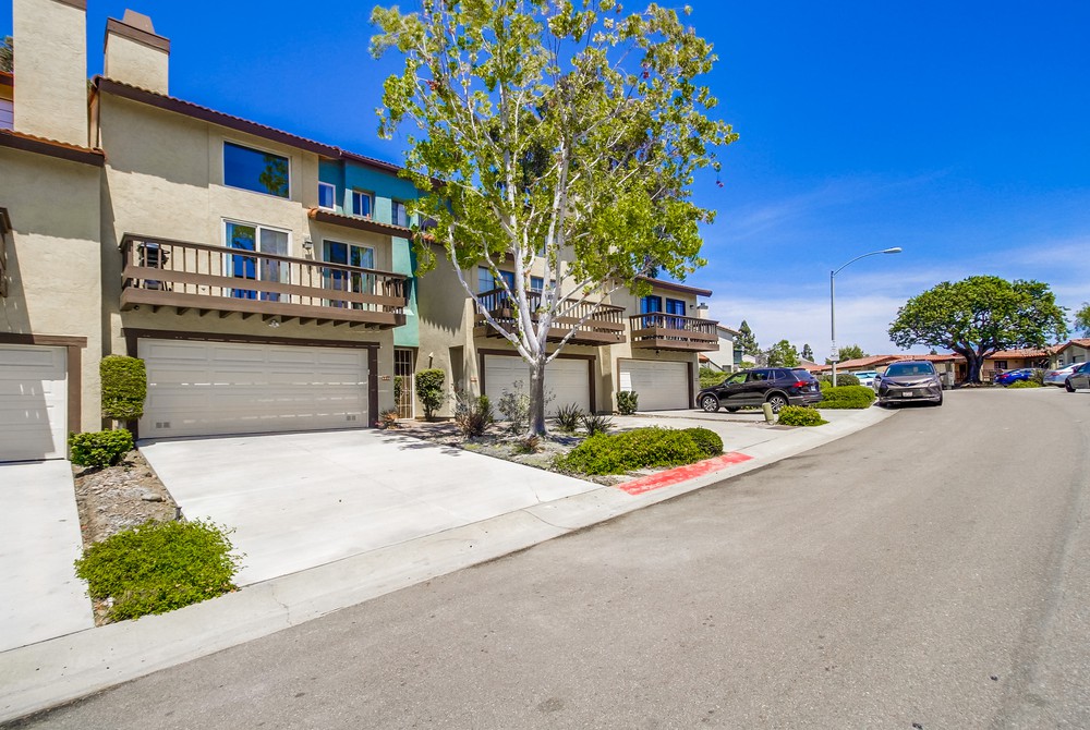 Virtual tour photo 3 of 59 for 6916 Camino Revueltos