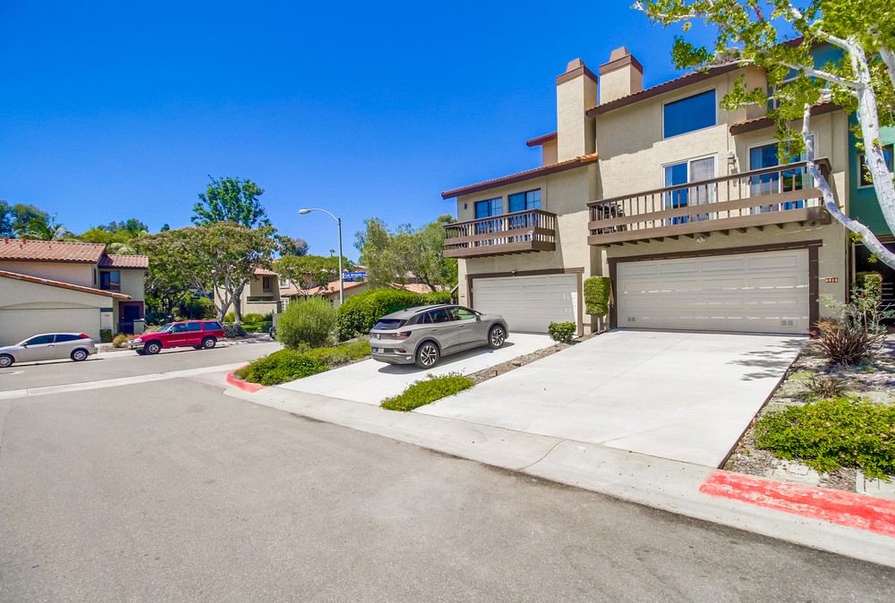 Virtual tour photo 4 of 59 for 6916 Camino Revueltos