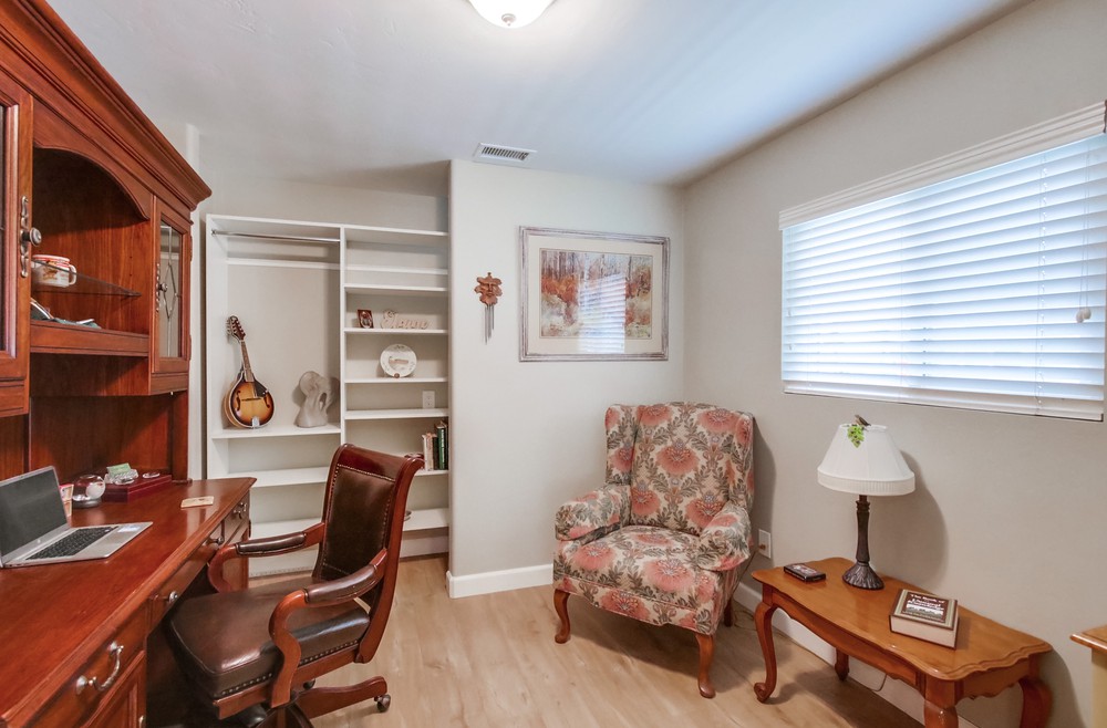 Virtual tour photo 15 of 40 for 6916 Cowles Mountain Blvd