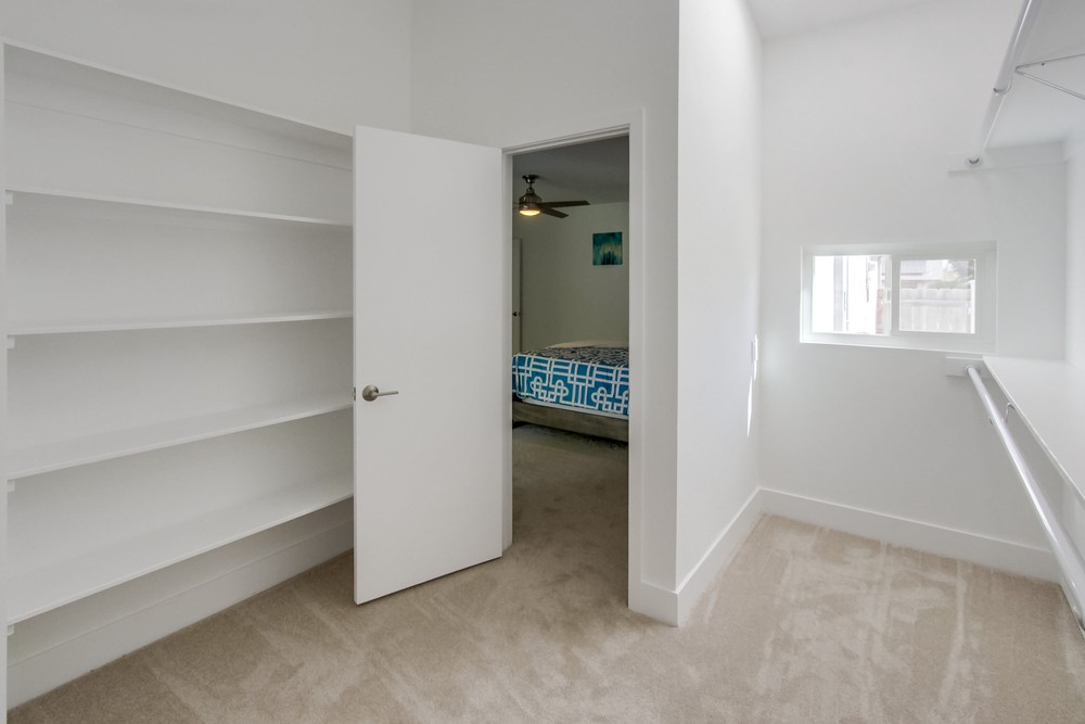Virtual tour photo 32 of 58 for 6918 Glenflora Ave