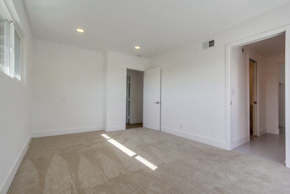 Virtual tour photo 39 of 58 for 6918 Glenflora Ave