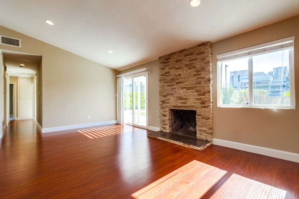 Virtual tour photo 13 of 55 for 6921 Beagle St