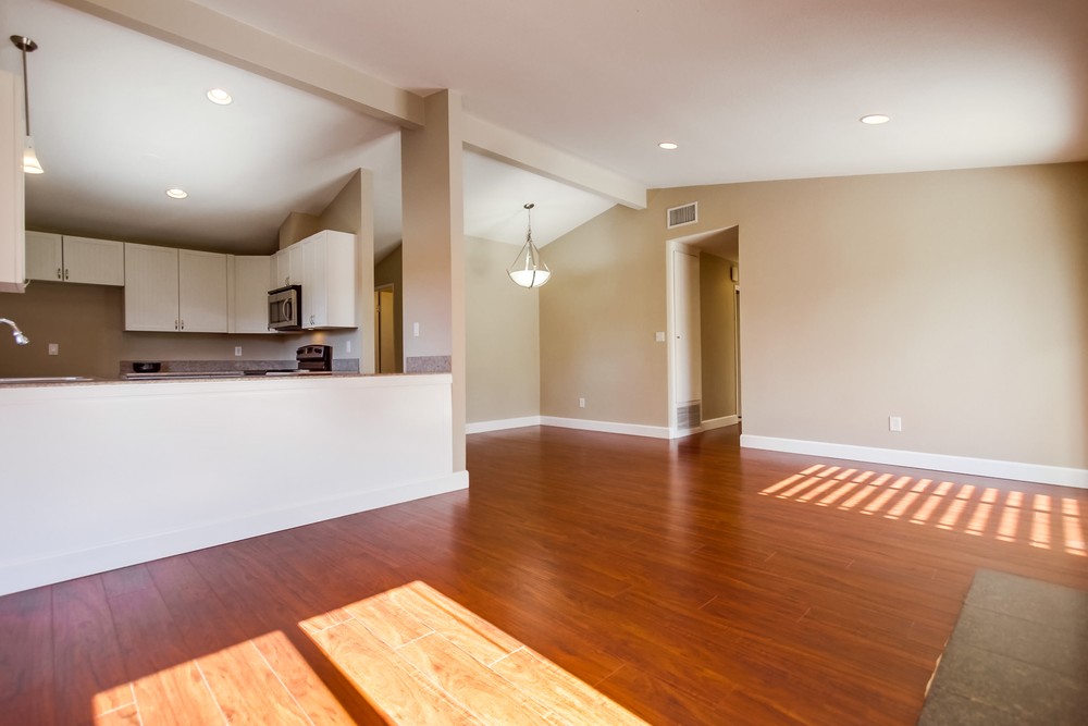 Virtual tour photo 14 of 55 for 6921 Beagle St
