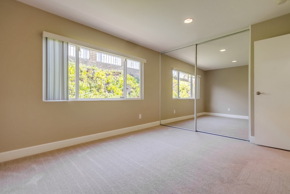 Virtual tour photo 27 of 55 for 6921 Beagle St