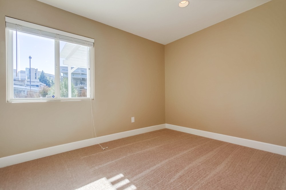 Virtual tour photo 37 of 55 for 6921 Beagle St