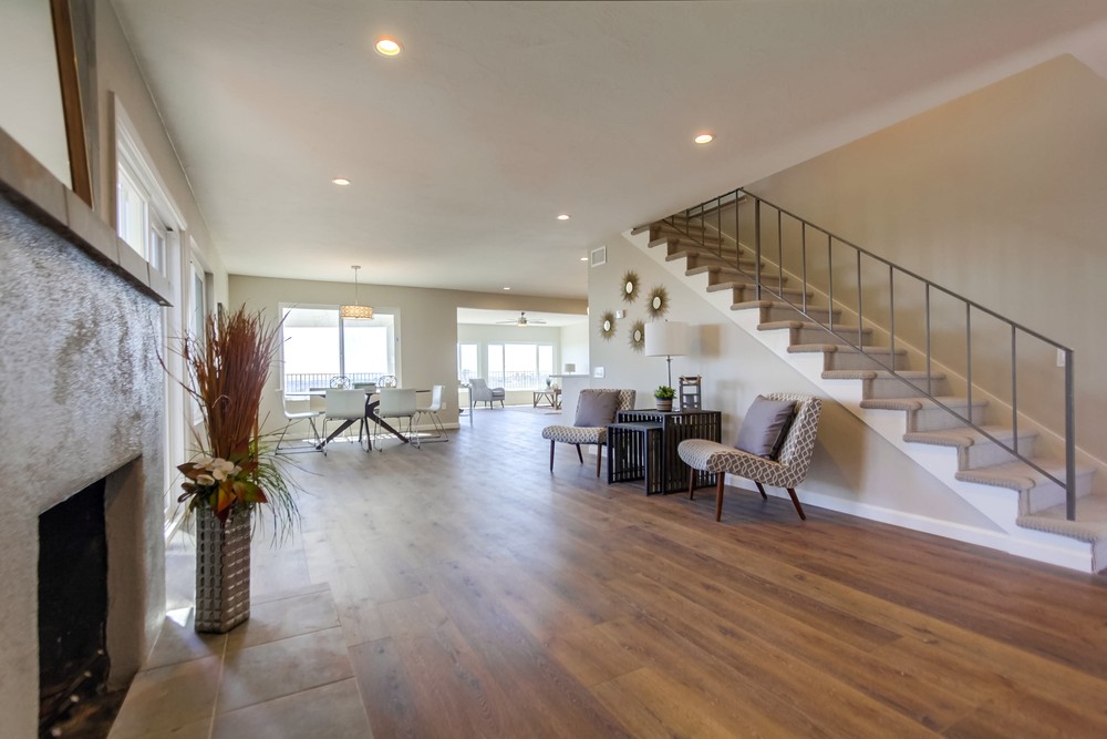 Virtual tour photo 10 of 68 for 6924 Town View Ln