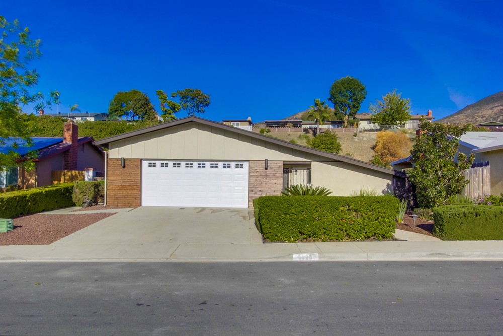 Virtual tour photo 3 of 40 for 6926 Monte Verde Dr